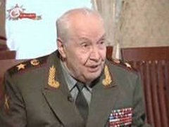 Махмут Гареев: Сталина нужно оценивать объективно Махмут Гареев: Сталина нужно оценивать объективно