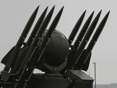 Китайские военные обстреляли вьетнамских рыбаков, а Корейцы направили ракеты на Америку Китайские военные обстреляли вьетнамских рыбаков, а Корейцы направили ракеты на Америку